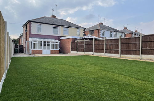 Photo 36 - Worksop Newly Refurbished 3-bedroom House