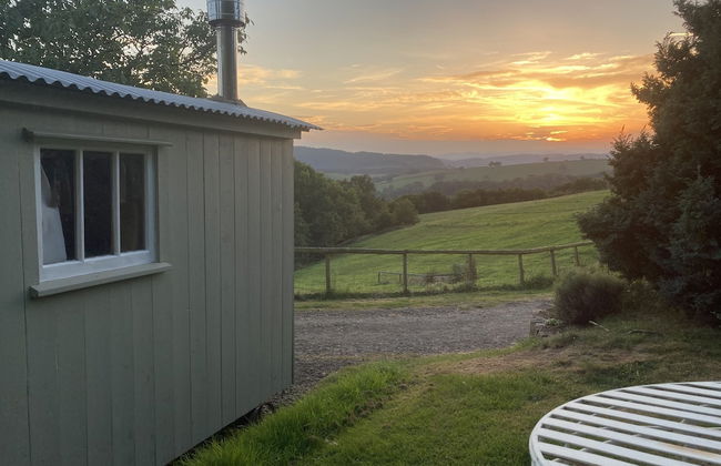 Outstandingly Situated Cosy Shepherds Hut - Foto 26