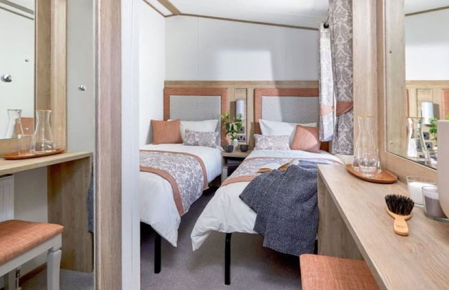 Captivating Bluebell Lodge 2-bed Cotswolds Caravan - Foto 2