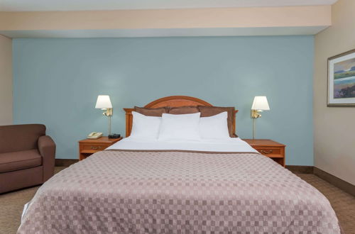 Foto 14 - Hawthorn Suites by Wyndham Lake Buena Vista, a staySky Hotel