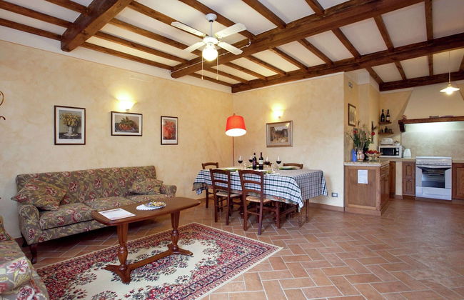 Cottage in Tuscany With Pool & Olive Groves - Foto 24