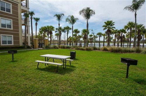 Photo 42 - Vista Cay Next To Orange County Convention Center! 4 Bedroom Apts by Redawning
