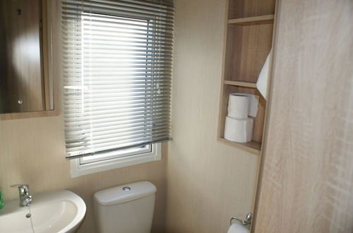 Photo 10 - Immaculate 3-bed Caravan in Hartlepool