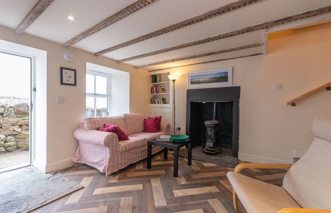 Cellardyke 3-bed Cottage, Sleeps 6 by Seafront - Foto 1