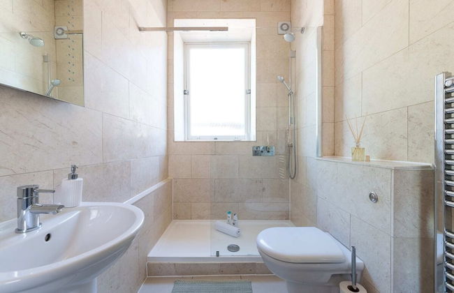 Homely 2 Bedroom Victorian Apartment in Hampstead - Foto 19