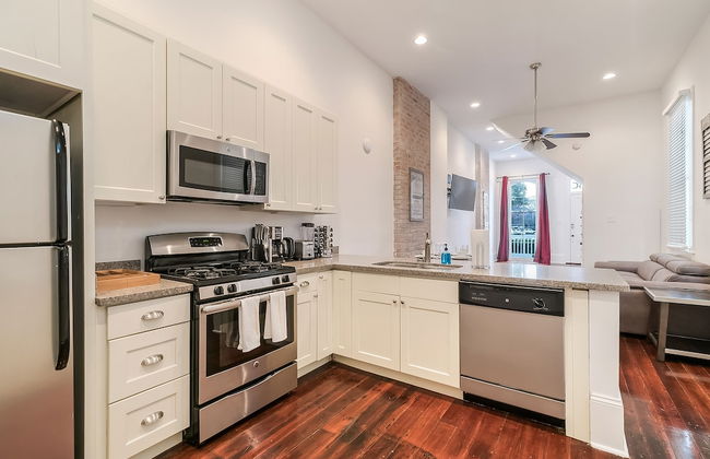 Terpsichore-Carondelet Residences - Photo 20