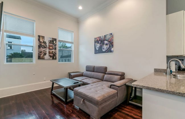 Terpsichore-Carondelet Residences - Photo 37