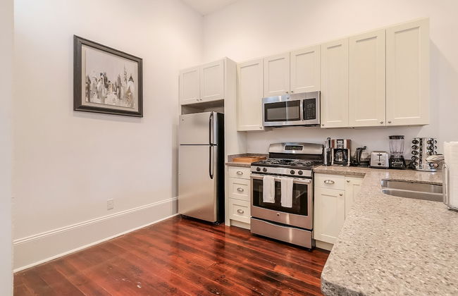 Terpsichore-Carondelet Residences - Photo 21