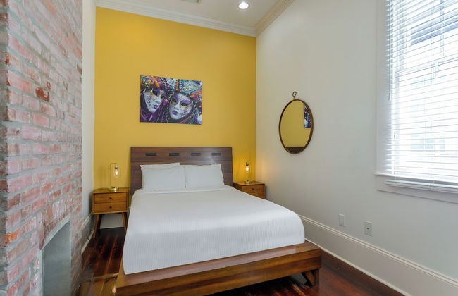 Terpsichore-Carondelet Residences - Photo 6