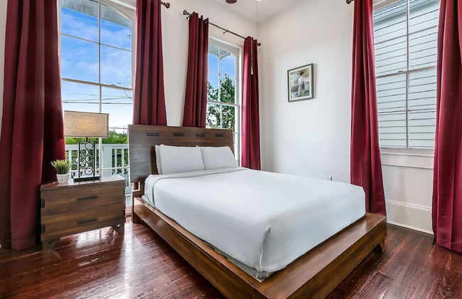 Terpsichore-Carondelet Residences - Photo 4