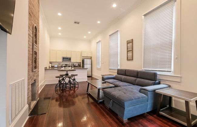 Terpsichore-Carondelet Residences - Photo 28