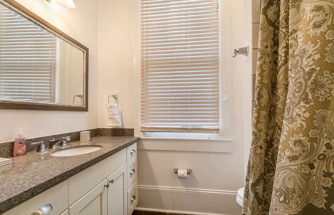 Terpsichore-Carondelet Residences - Photo 49