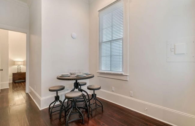 Terpsichore-Carondelet Residences - Photo 17