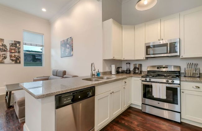 Terpsichore-Carondelet Residences - Photo 27