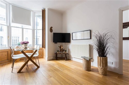 Foto 13 - Bright and Beautiful 2 Bed Flat Near Hyde Park