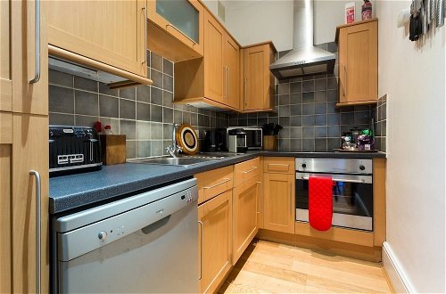 Foto 9 - Bright and Beautiful 2 Bed Flat Near Hyde Park