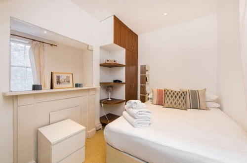 Photo 16 - Fab 2 BR Flat in Paddington Close to Hyde Park