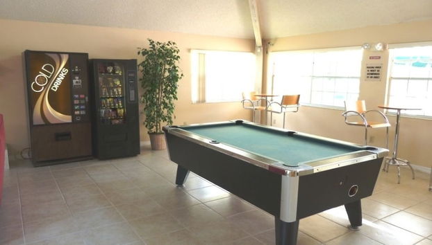 Lobby-Lounge