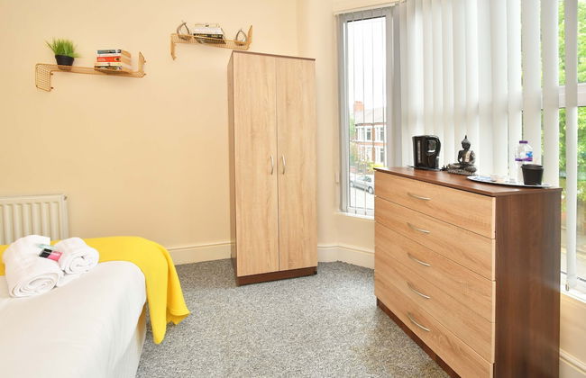 Townhouse @ 178 Ruskin Road Crewe - Foto 2