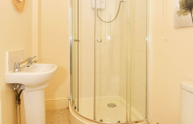 Townhouse @ 178 Ruskin Road Crewe - Foto 16
