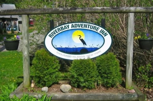 Photo 27 - Riverbay Adventure Inn