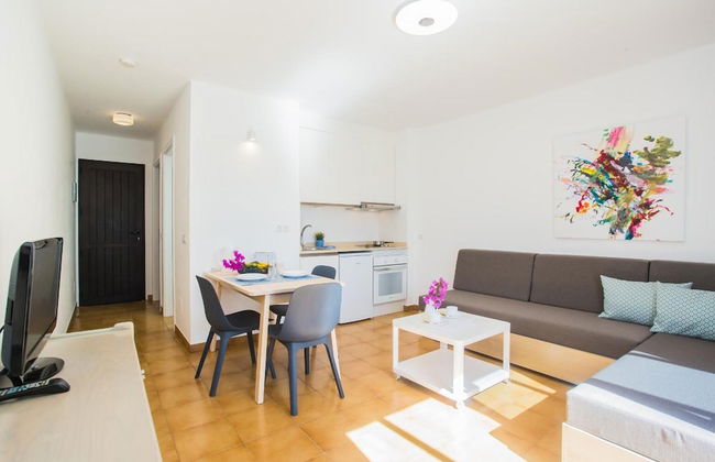 Apartamentos Los Tulipanes - Foto 34
