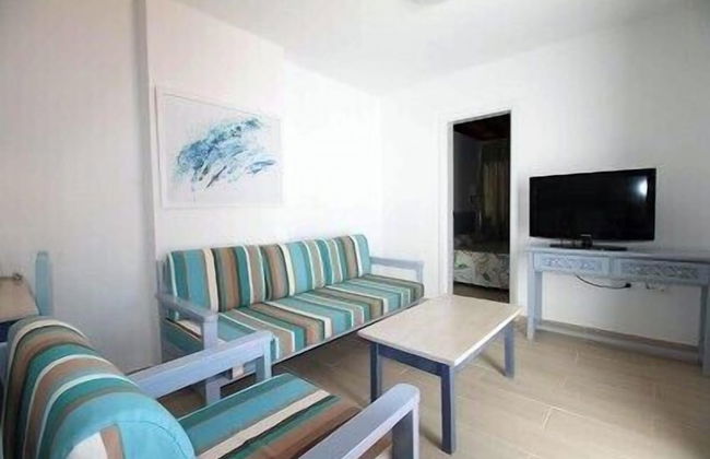 Apartamentos Los Tulipanes - Foto 29