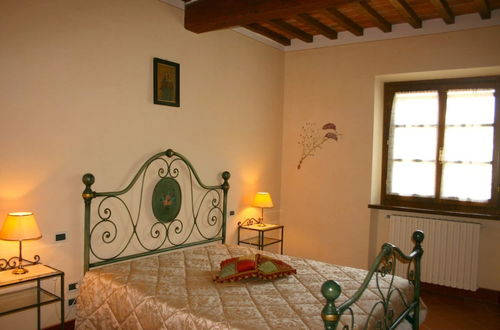 Photo 2 - Private Villa with AC, private pool, WIFI, TV, terrace, pets allowed, parking, close to Arezzo