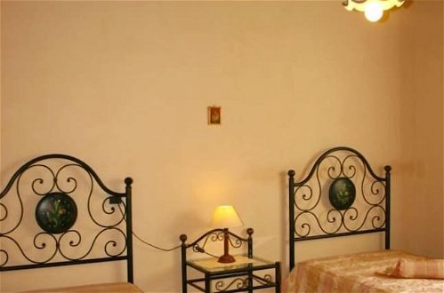 Foto 5 - Private Villa with AC, private pool, WIFI, TV, terrace, pets allowed, parking, close to Arezzo