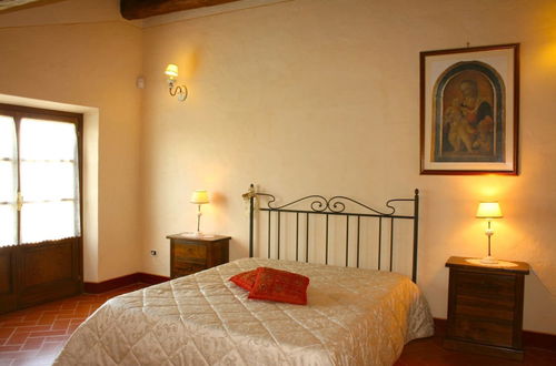 Foto 1 - Private Villa with AC, private pool, WIFI, TV, terrace, pets allowed, parking, close to Arezzo