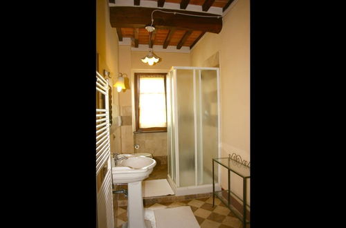 Photo 14 - Private Villa with AC, private pool, WIFI, TV, terrace, pets allowed, parking, close to Arezzo