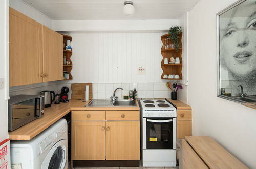 Photo 19 - Quirky & Cosy 2BD Mews Flat in Paddington