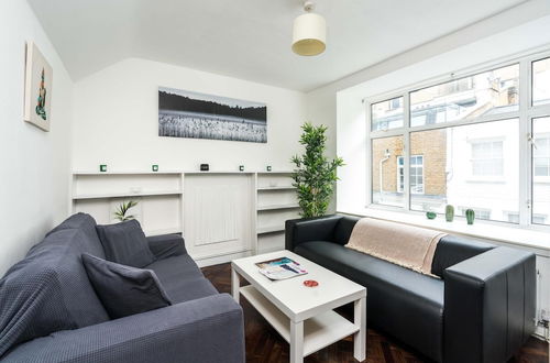 Foto 1 - Quirky & Cosy 2BD Mews Flat in Paddington