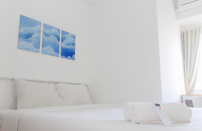 Comfortable 2BR at Emerald Bintaro Apartment - Photo 1