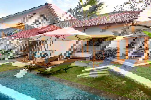 Foto 1 - Villa Umara Seminyak Sun, Sand & Style: 5-min Walk to Beach!