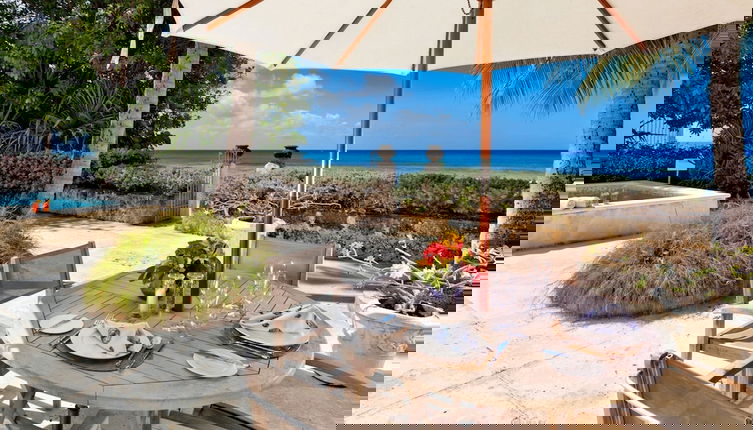 Foto 1 - Enchanting Beachfront Retreat - Leamington Cottage 1 Bedroom Villa by Blue Sky Luxury
