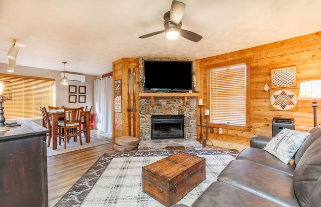 Swiss Mountain 1 Bedroom - Premier Unit with Patio by RedAwning - Photo 5