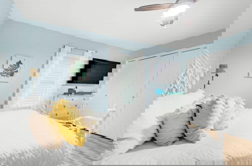 Photo 1 - The Pal House