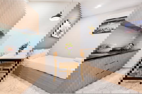 Foto 4 - YOURS Apartment - Airport