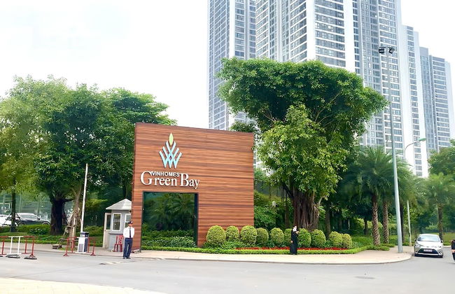 HKG-Vinhomes Green Bay Luxury-Private - Photo 1