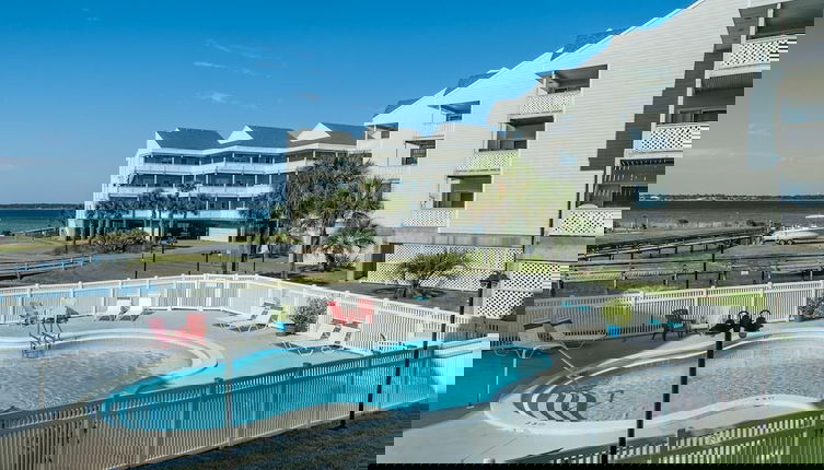 Foto 1 - Baywatch C8