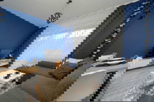 Foto 16 - Klimasa White&blue Apartment by Renters