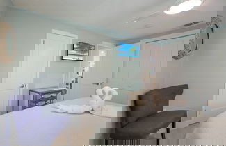 Foto 3 - Mermaid's Treasure 2 Bedroom Home by RedAwning