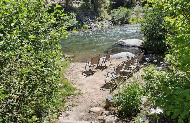Joy on the River Stunning Waterfront Home for 10 - Photo 45