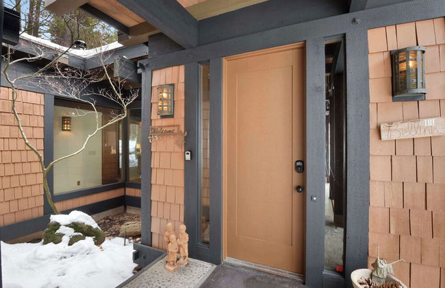 Joy on the River Stunning Waterfront Home for 10 - Photo 61