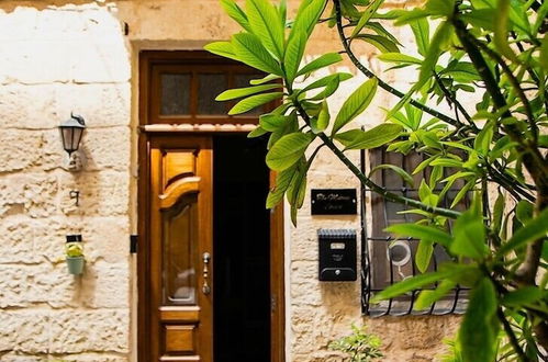 Foto 1 - Charming Central Townhouse in Sliema