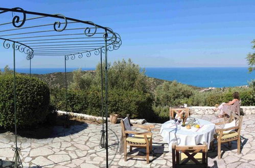 Photo 13 - Villa Olea - Agios Nikitas Villas