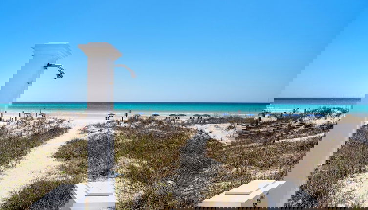 Photo 1 - Little House on the Beach