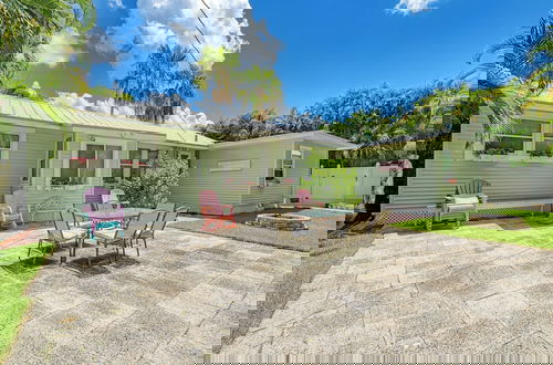 Foto 6 - Cottage Haven-one Minute Walk To The Beach-private Yards-keyless Locks