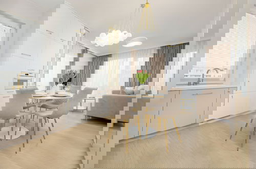 Foto 40 - Stylish Apartment 7th Floor by Renters